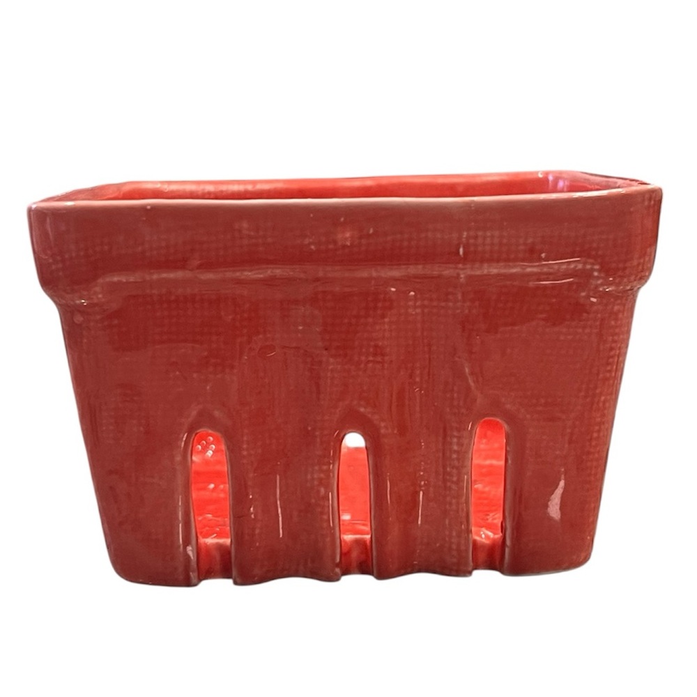 💥SALE! Anthropologie Coral Ceramic Biscuit Berry Basket